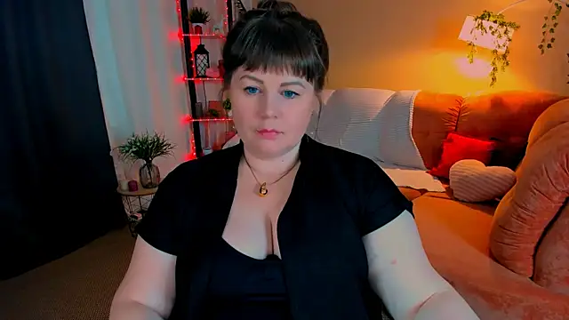 crystaalstaar - CrystaalStaar's free webcam - UK Sex Cams