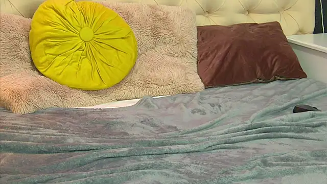 TaniaKaverina live sex cam