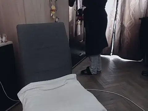 JolieCoquineX webcam