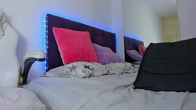 veronicaa_squirt webcam