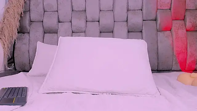 EleanorRigby5 webcam