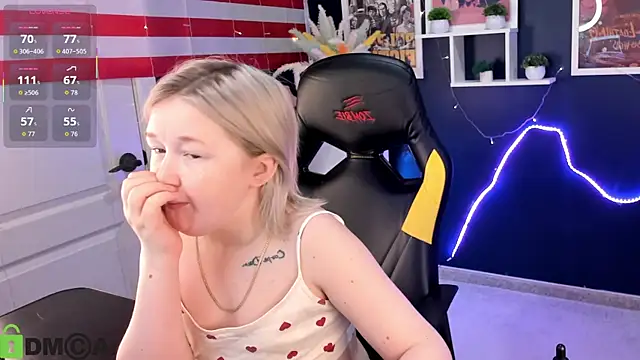 Sara_Robinson webcam