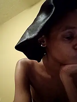 Jasmine_FullsShine webcam