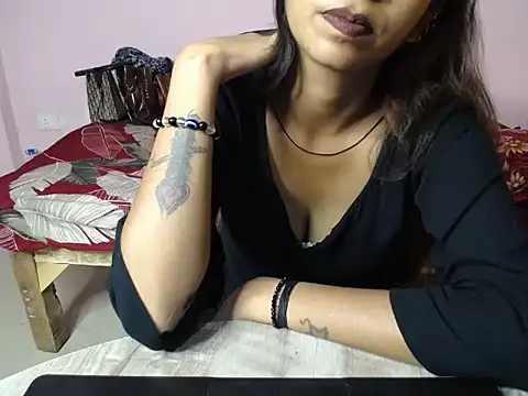 Indian_Sara webcam