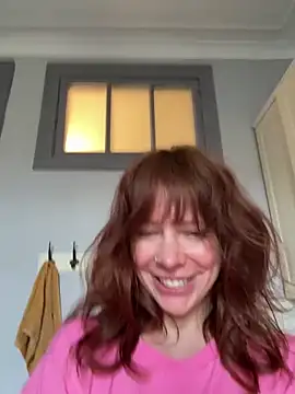 oopsfoxy (F young) - ♥️ Completely naked