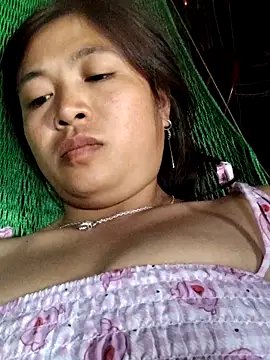 miumiu_sexy2x webcam