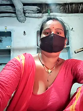 Webcam Model (Hey_Ziya)  is live.Free join now!