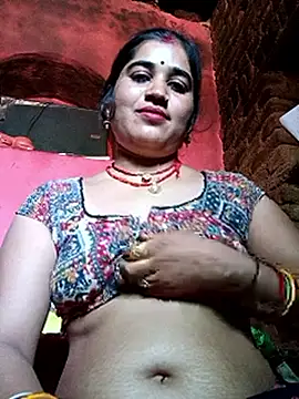 Webcam Model (Hot_kamla)  is live.Free join now!