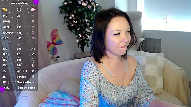 melody_avluv (F milf) - Till cum show