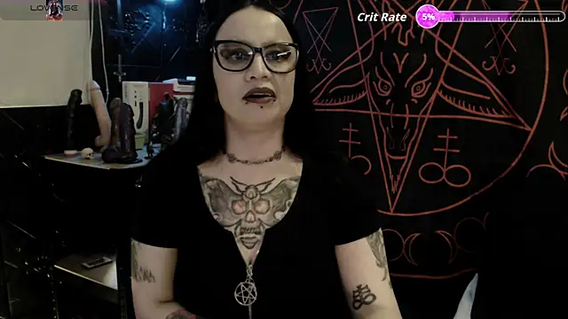 Evil_Queen_666 webcam