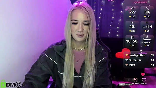 CrystalGirl99 webcam