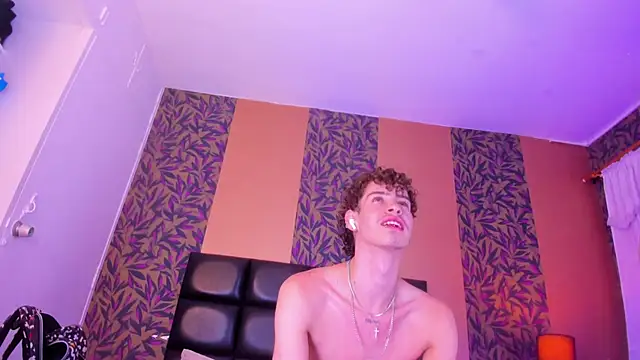 nova_salvatore webcam