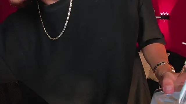 Saackthompson webcam