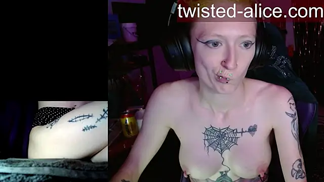 Twisted_Alice webcam