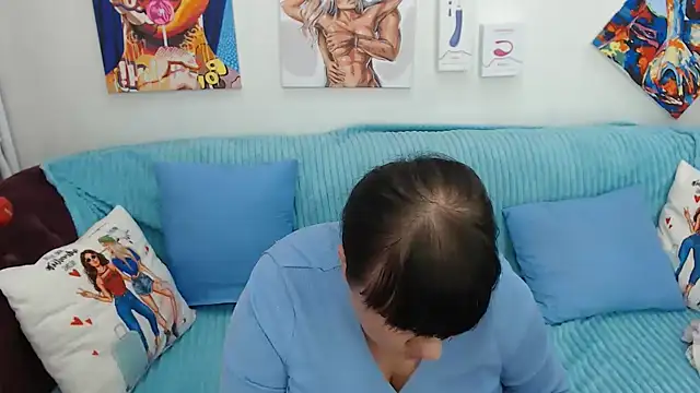 sexy_malikka (F young) - fun dance