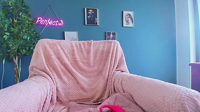 Perfect_Moans webcam