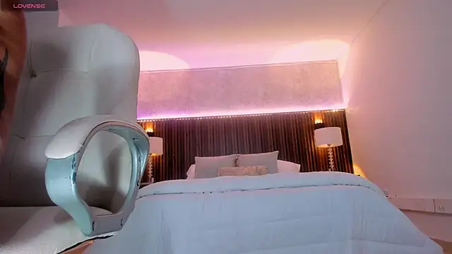 emily_prisston webcam