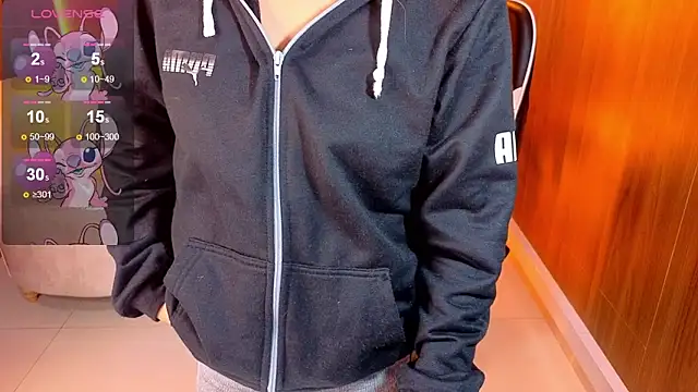 Lia_queen_tx preview