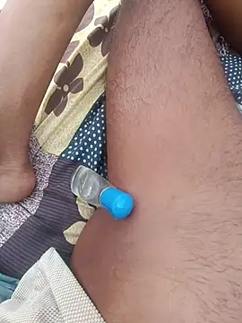 Aadi_ki_Manju webcam