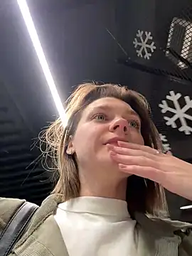 valenciashock (F young) - PLAY WITH MY PIERSING  NIPPLES