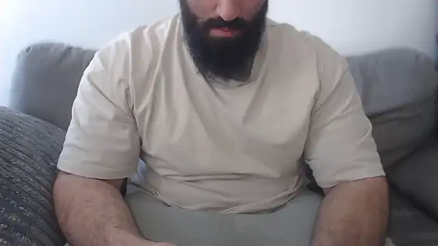 hugemachohandsome webcam