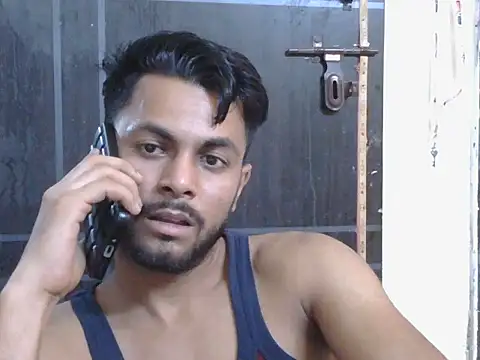 Stubborndesiboy webcam
