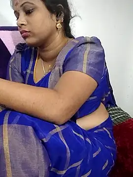 sweetqueen143 webcam