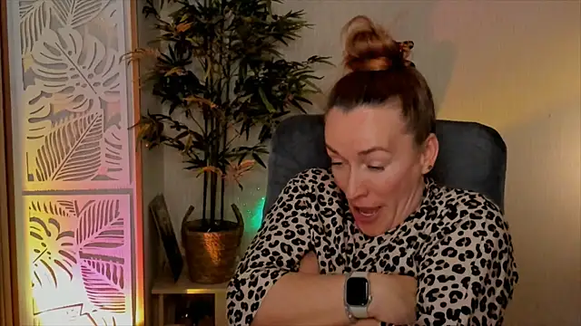 RebeccaMartinez webcam