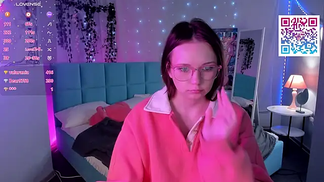 boozekirs_ - Boozekirs_'s free webcam - UK Sex Cams