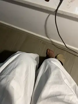 美女Liliya-77在线直播