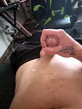 john871911 - John871911's free webcam - UK Sex Cams