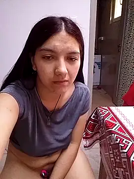 Lusandra1837lusi webcam