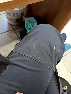 gabry21e5 - Gabry21e5's free webcam - UK Sex Cams