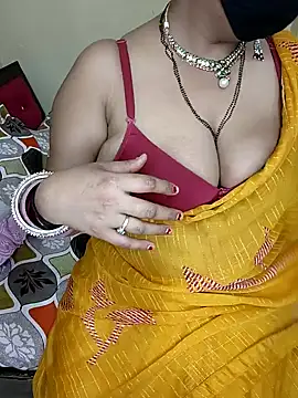 Long_hair_queen webcam