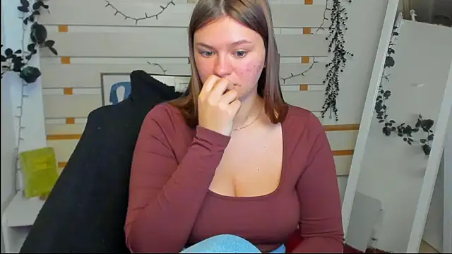 Josephine_Kiss webcam