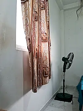 BeautyGirl_sara webcam