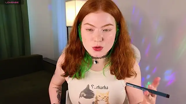 gingercute17 webcam