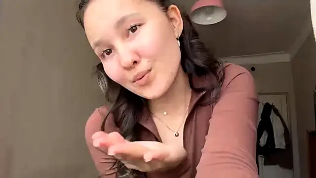 BrightInnocence webcam