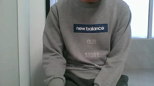 nole_china7 (Ask my age) - talk / fun / cum