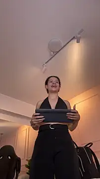 Webcam Model (SHARONN____)  is live.Free join now!