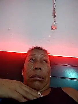 Ruby-Hot-Milf webcam