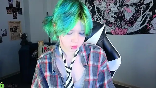 LittleKittenStar webcam