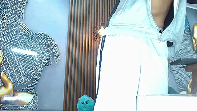 Skinny_cute_Alyer webcam