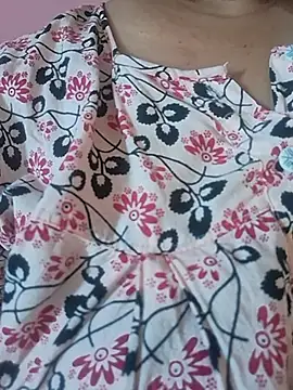 Webcam Model (Ravina_patil1)  is live.Free join now!