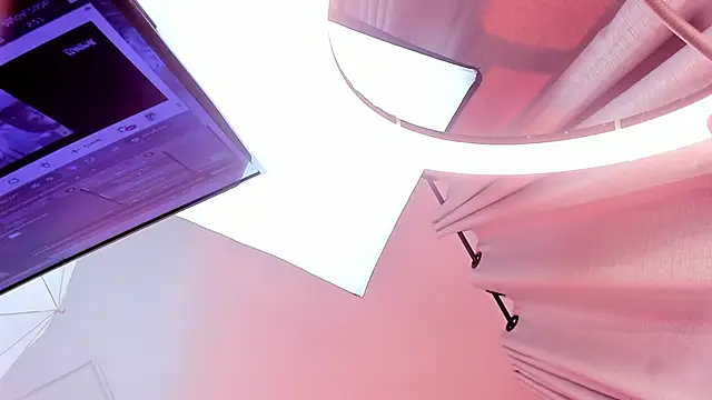 giovanna_oliveira (F teen) - 😈 Nippleclamps + Hot Wax in Boobs