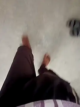 pussyin_monstercock143 webcam