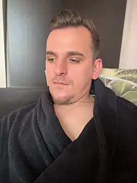 Huge_cock22cm webcam