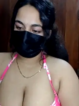 Webcam Model (nosrat014)  is live.Free join now!