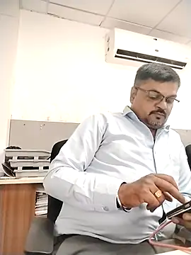 Desi_Lodo_Gujju_Boy webcam