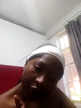 HipsDontLieX95 webcam